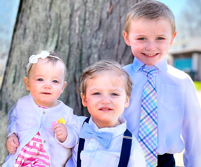 2023 Easter Kids Photo